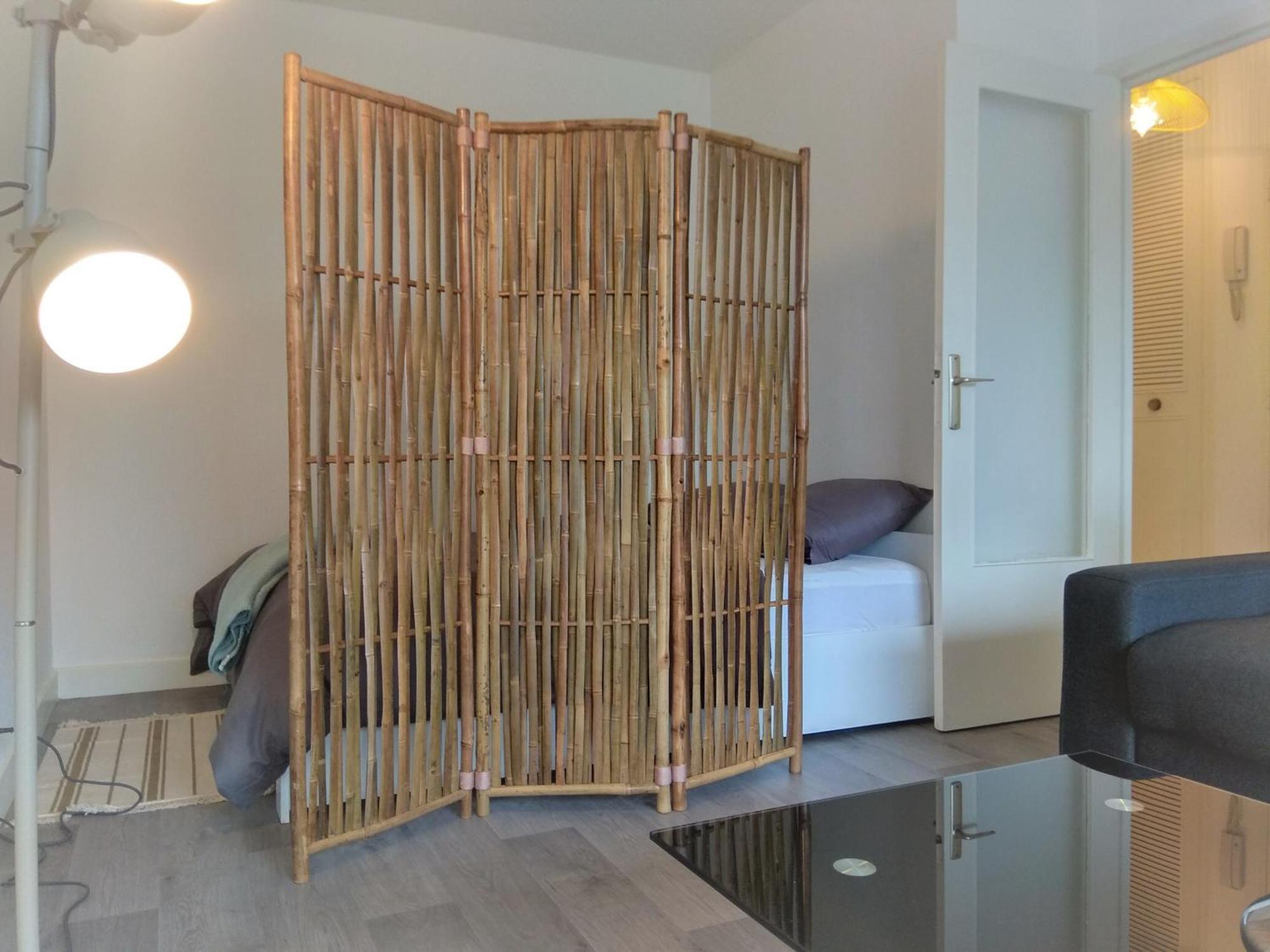 Budget Apart With Balcony And Great View Saint-Denis  Exterior foto